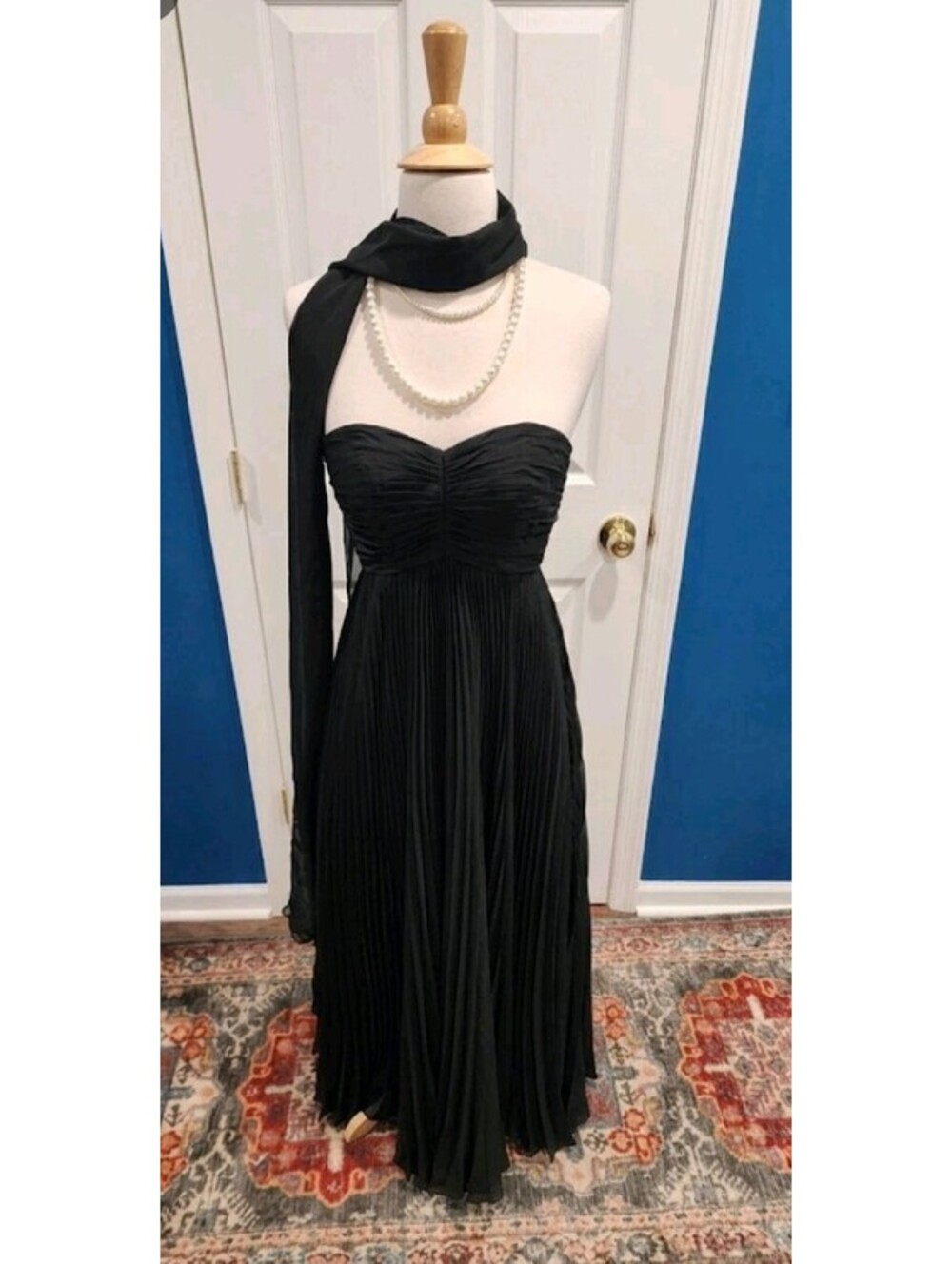 Black pleated strapless Maxi formal gown & shawl Size 12 - Picture 2 of 6